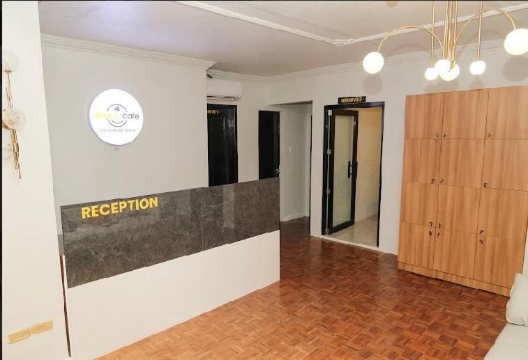 Honey Suite Room Inside Bee Cafe Cebu At Ayala Area Exteriér fotografie