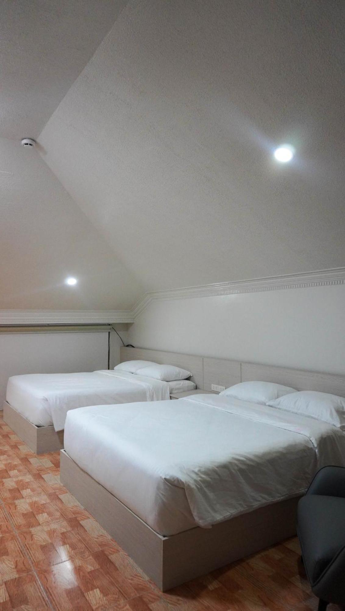 Honey Suite Room Inside Bee Cafe Cebu At Ayala Area Exteriér fotografie
